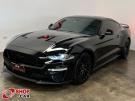 FORD Mustang GT Premium 5.0 V8 32v Preta