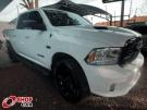 RAM 1500 Classic Laramie 5.7 V8 4X4 C.D. Branca