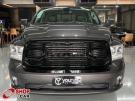 RAM 1500 Classic Laramie Night Edition 5.7 V8 4X4 C.D. Cinza