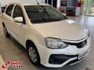 TOYOTA Etios Hatch X 1.3 16v Branca