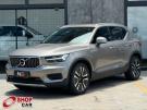 VOLVO XC40 T-5 Momentum 1.5T 12v Dourada