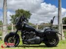 HARLEY-DAVIDSON Softail Fat Bob 1745 Preta