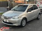 TOYOTA Etios Hatch 1.3 16v Prata