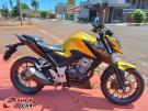 HONDA CB 300F Twister Dourada