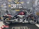 HARLEY-DAVIDSON Softail Breakout 1600 Vermelha