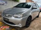 TOYOTA Etios Hatch X 1.3 16v Prata