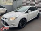 FORD Focus Hatch Titanium 2.0 16v PowerShift Branca