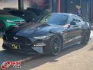 FORD Mustang GT Premium 5.0 V8 32v Preta