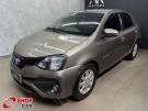 TOYOTA Etios Sedan X Plus 1.5 16v Cinza