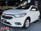 GM - Chevrolet Onix LT 1.0 Branca