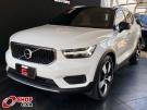 VOLVO XC40 T-5 Momentum 2.0T 16v AWD Branca