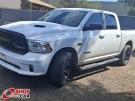 RAM 1500 Classic Laramie 5.7 V8 4X4 C.D. Branca