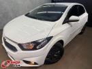 GM - Chevrolet Onix LT 1.0 Branca