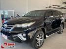 TOYOTA Hilux SRX D4-D 2.8TDi 16v 4X4 C.D. Preta