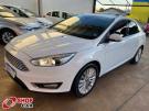 FORD Focus Fastback Titanium 2.0 16v Powershift Branca