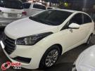 HYUNDAI HB20S Comfort Plus 1.6 16v Branca