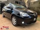TOYOTA Etios Hatch XLS 1.5 16v Preta