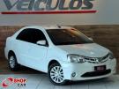 TOYOTA Etios Sedan XLS 1.5 16v Branca