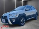 TOYOTA Etios Hatch Cross 1.5 16v Branca