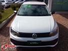 VW - Volkswagen Polo Hatch Track 1.0 12v Branca