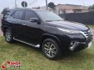 TOYOTA Hilux SW4 SRX D4-D 2.8TDi 16v 4x4 Preta