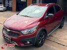 GM - Chevrolet Onix Activ 1.4 Vermelha