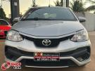 TOYOTA Etios Sedan XS 1.5 16v Prata