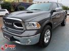 RAM 1500 Classic Laramie 5.7 V8 4X4 C.D. Cinza
