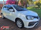 TOYOTA Etios Hatch X Plus 1.5 16v Branca