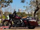 HARLEY-DAVIDSON Road King 1868 Special Vinho
