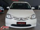 TOYOTA Etios Sedan X 1.5 16v Branca