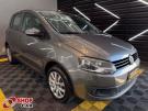VW - Volkswagen Fox Trend 1.6 4p. Cinza