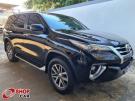 TOYOTA Hilux SW4 SRX D4-D 2.8TDi 16v 4x4 Preta