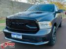 RAM 1500 Classic Laramie 5.7 V8 4X4 C.D. Cinza