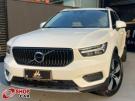 VOLVO XC40 T-5 Momentum 2.0T 16v AWD Branca