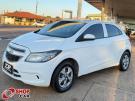 GM - Chevrolet Onix LT 1.0 Branca