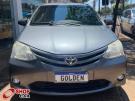 TOYOTA Etios Hatch Cross 1.5 16v Cinza