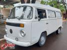 VW - Volkswagen Kombi 1600 Branca