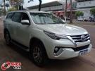 TOYOTA Hilux SW4 SRX D4-D 2.8TDi 16v 4x4 Branca