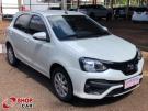 TOYOTA Etios Hatch X Plus 1.5 16v Branca