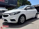 GM - Chevrolet Onix LT 1.0 Branca