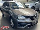 TOYOTA Etios Sedan X Plus 1.5 16v Cinza