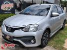 TOYOTA Etios Sedan Platinum 1.5 16v Cinza