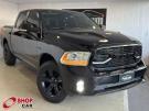 RAM 1500 Classic Laramie Night Edition 5.7 V8 4X4 C.D. Preta