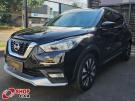 NISSAN Kicks SV 1.6 16v Preta