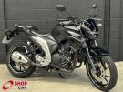 YAMAHA FZ25 250 Fazer Preta