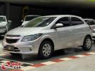 GM - Chevrolet Onix LT 1.0 Prata