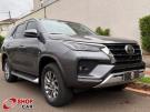 TOYOTA Hilux SW4 SRX D4-D 2.8TDi 16v 4x4 Cinza