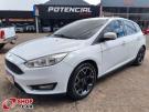FORD Focus Fastback SE 2.0 16v Powershift Branca