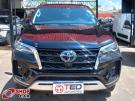 TOYOTA Hilux SW4 SRX D4-D 2.8TDi 16v 4x4 Preta